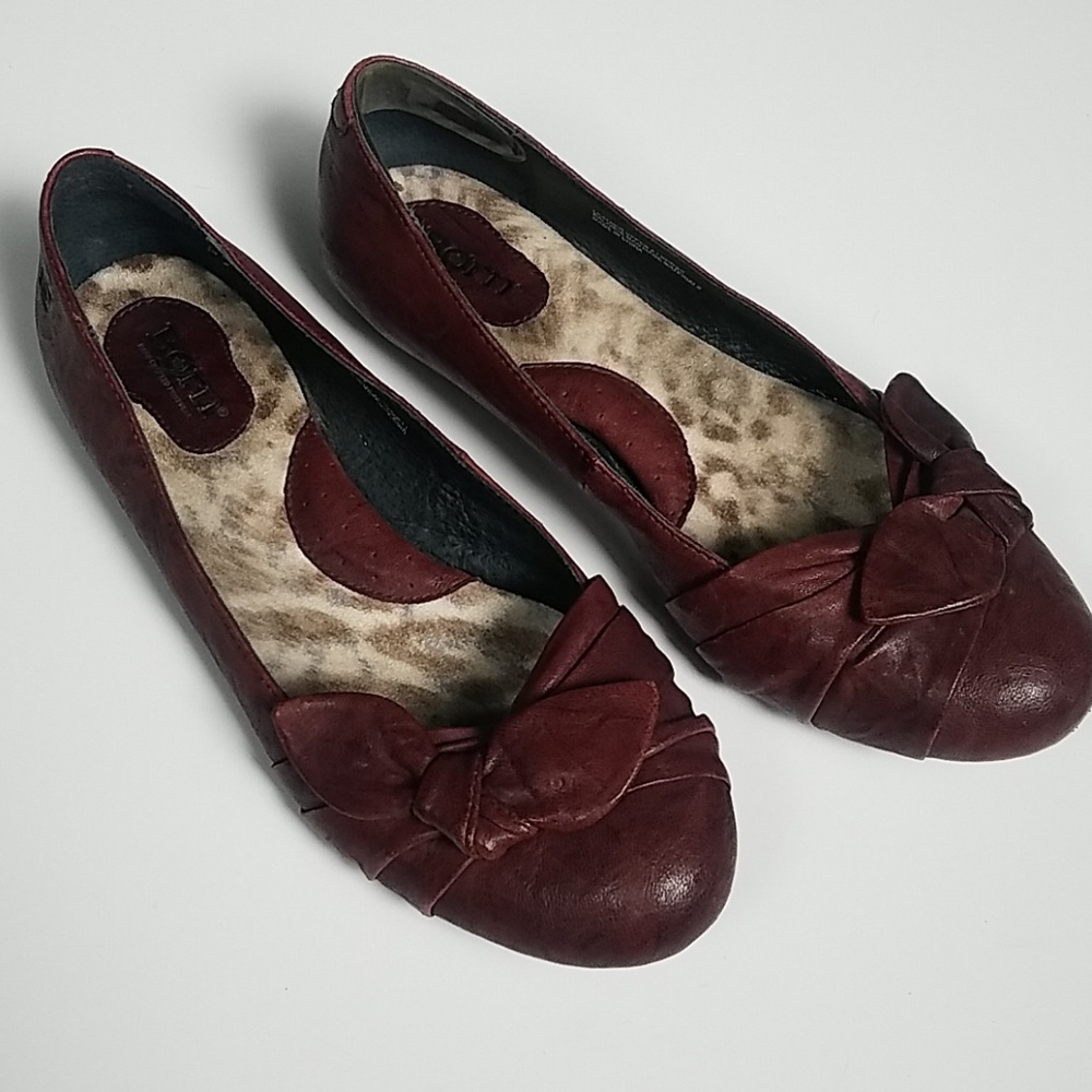Born Red Leather Bow Ballet Flats 9 - Picture 2 of 7